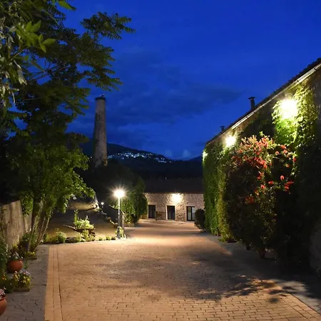 فندق Rural A Velha Fabrica فالفيردي ديل فريسنو